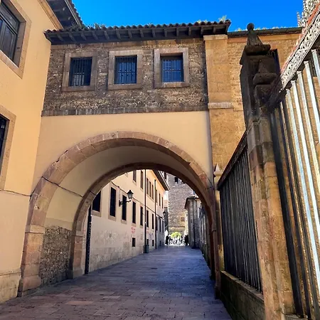 Salsipuedes-la Catedral Apartamento Oviedo